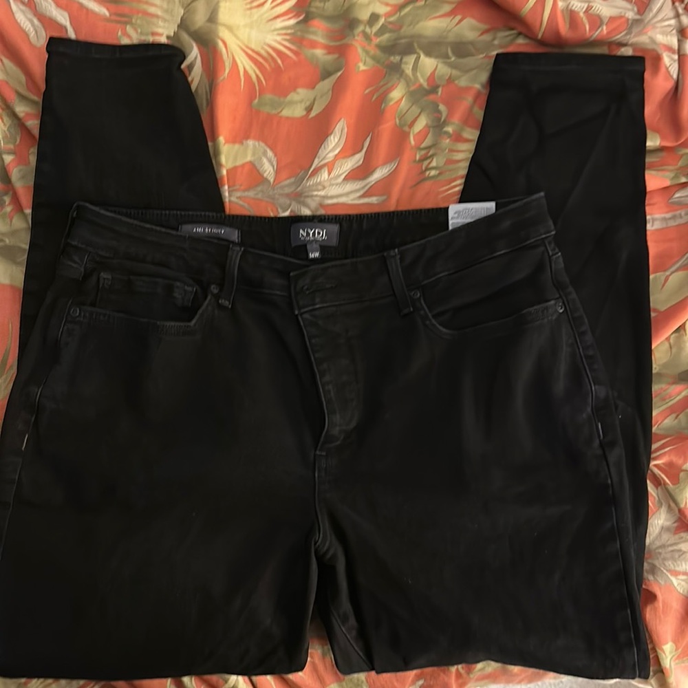 NYDJ Ami Skinny Lift & Tuck Jeans Black Sz 14W